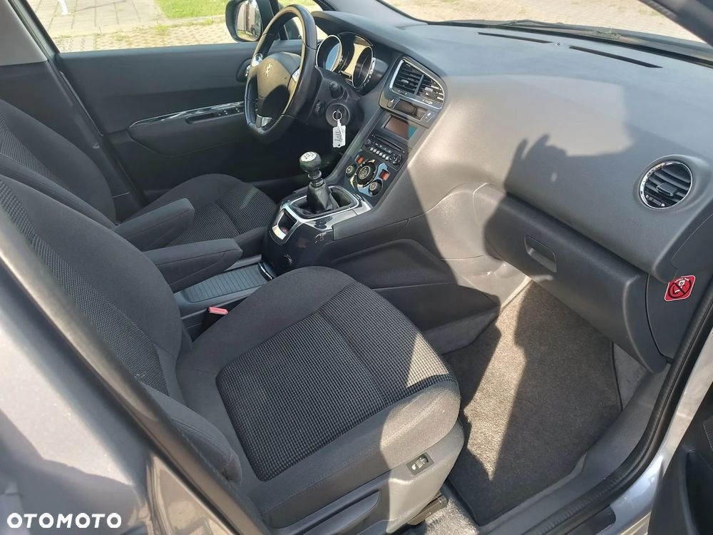 Peugeot 5008 2.0 HDi Family 7os - 15
