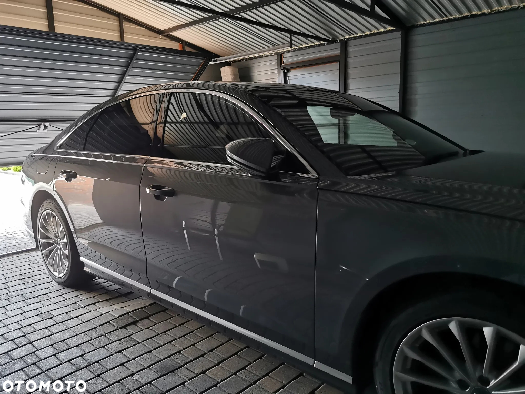 Audi A8 - 17
