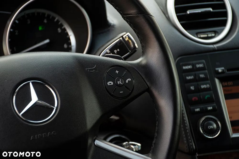 Mercedes-Benz GL 450 4Matic 7G-TRONIC Grand Edition - 34