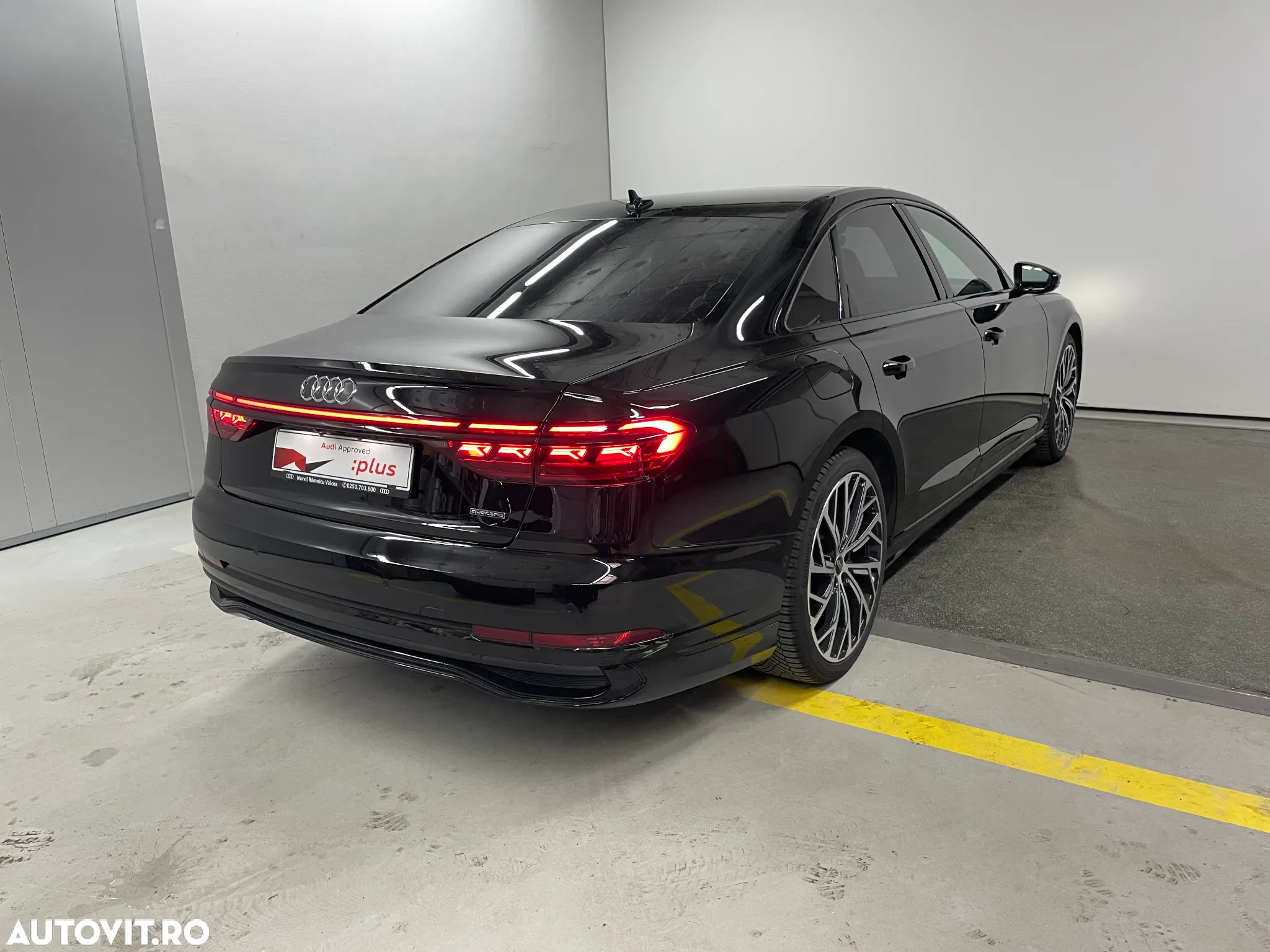 Audi A8 55 TFSI quattro Tiptronic MHEV - 7