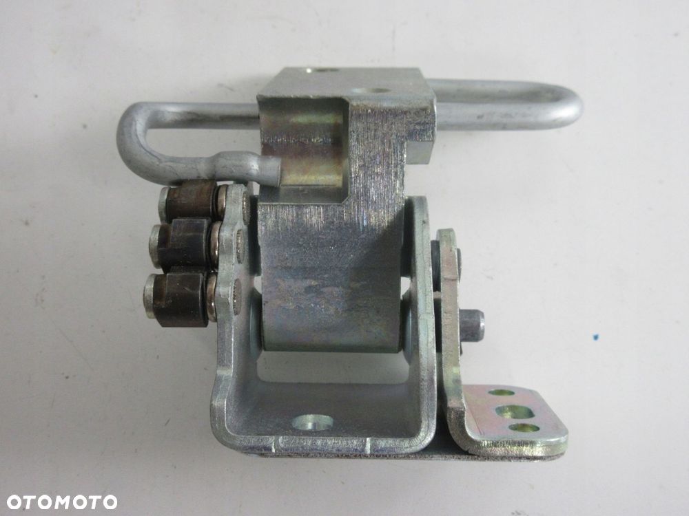 vw touareg 03- zawias drzwi prawy przód 4l0833412a - 3