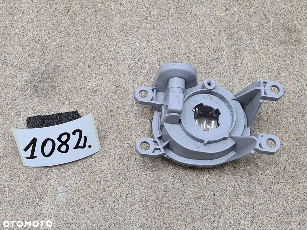 HALOGEN LEWY TOYOTA YARIS IV 4 COROLLA E21 CHR - 4