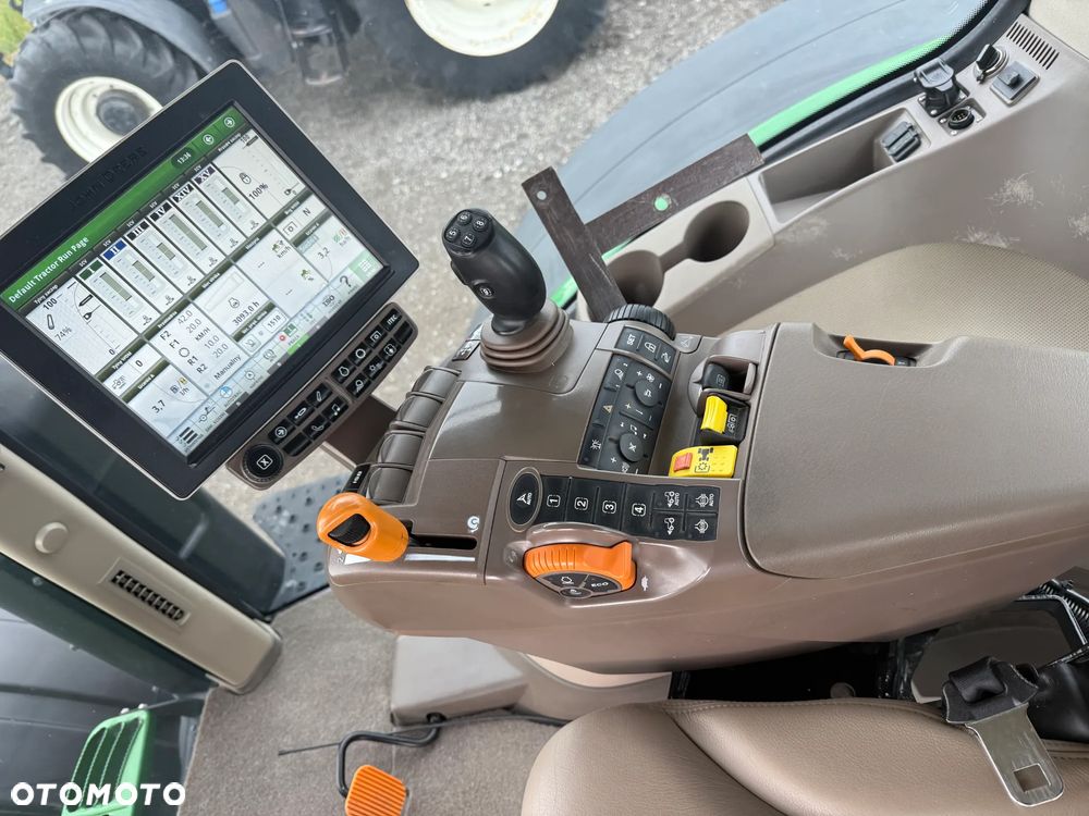 John Deere 7250R - 11