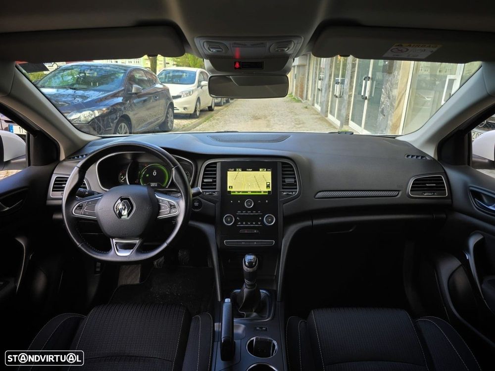 Renault Mégane Sport Tourer 1.5 Blue dCi Zen - 6