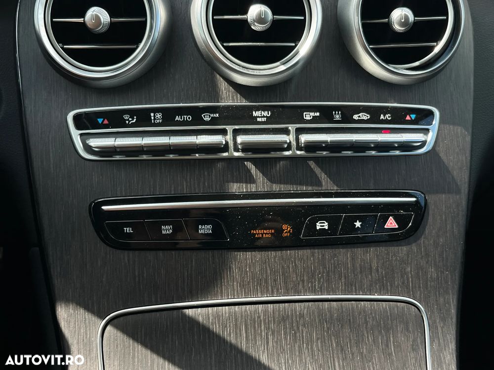 Mercedes-Benz GLC 300 de 4Matic 9G-TRONIC - 25