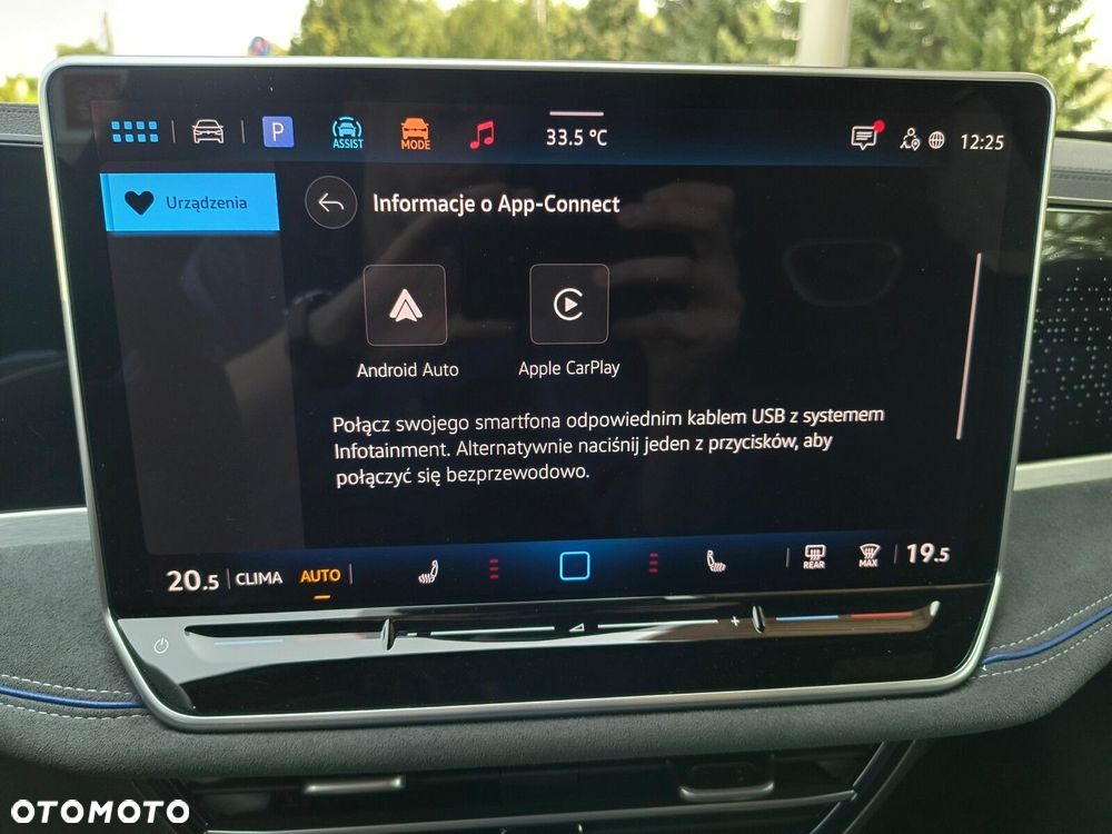 Volkswagen Passat Variant 2.0 TDI SCR R-Line DSG - 31