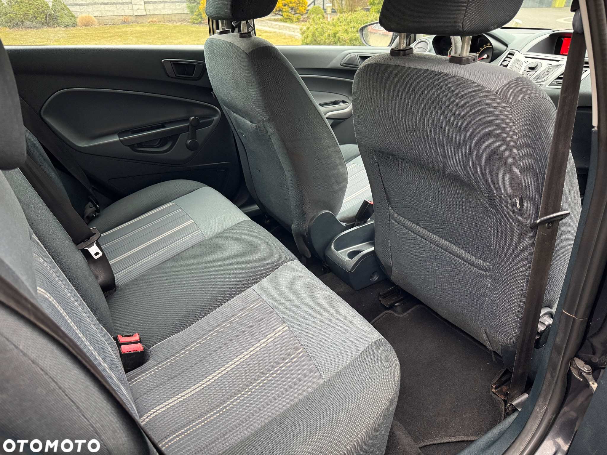 Ford Fiesta 1.25 Ambiente EU5 - 8