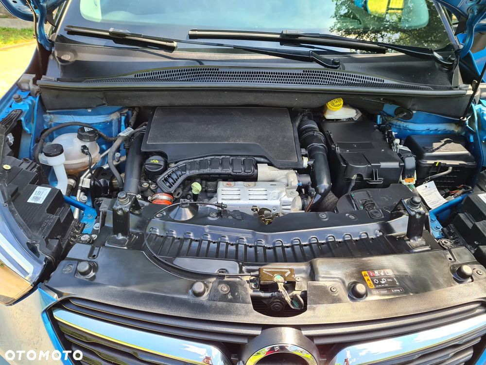 Opel Crossland X - 12