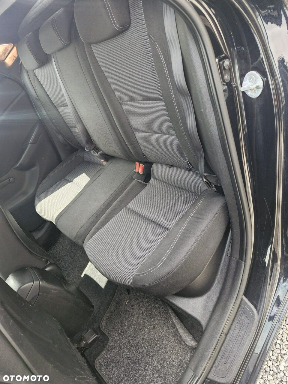 Hyundai i30 1.4 Fifa World Cup Edition - 22