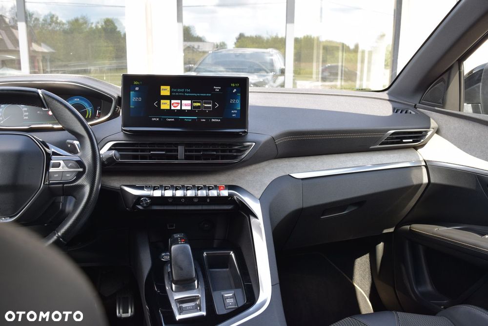 Peugeot 3008 1.6 PureTech HYbrid GT S&S EAT8 - 29