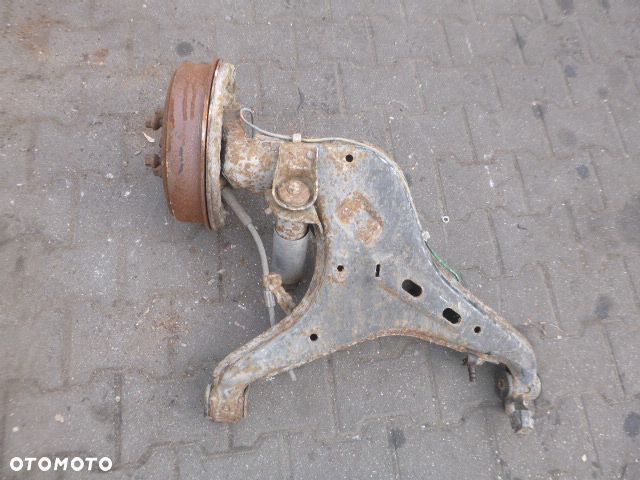 WAHACZ LEWY TYŁ LEWY TYLNY VOLKSWAGEN T4 - 6