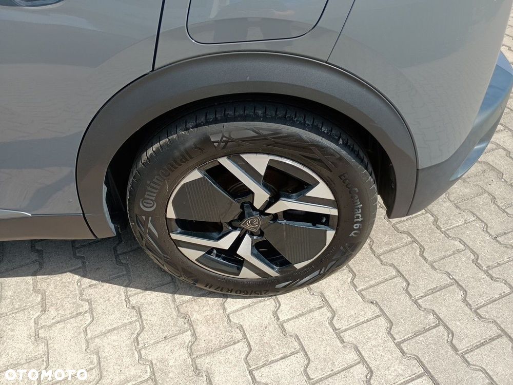 Peugeot 2008 - 11