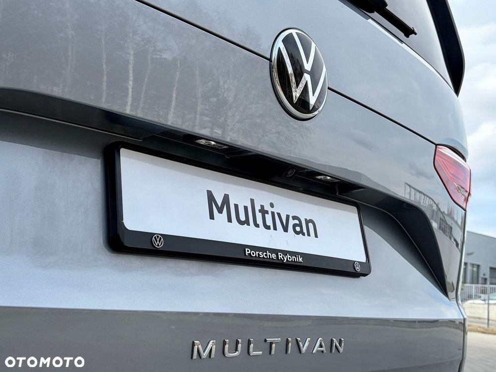 Volkswagen Multivan - 16