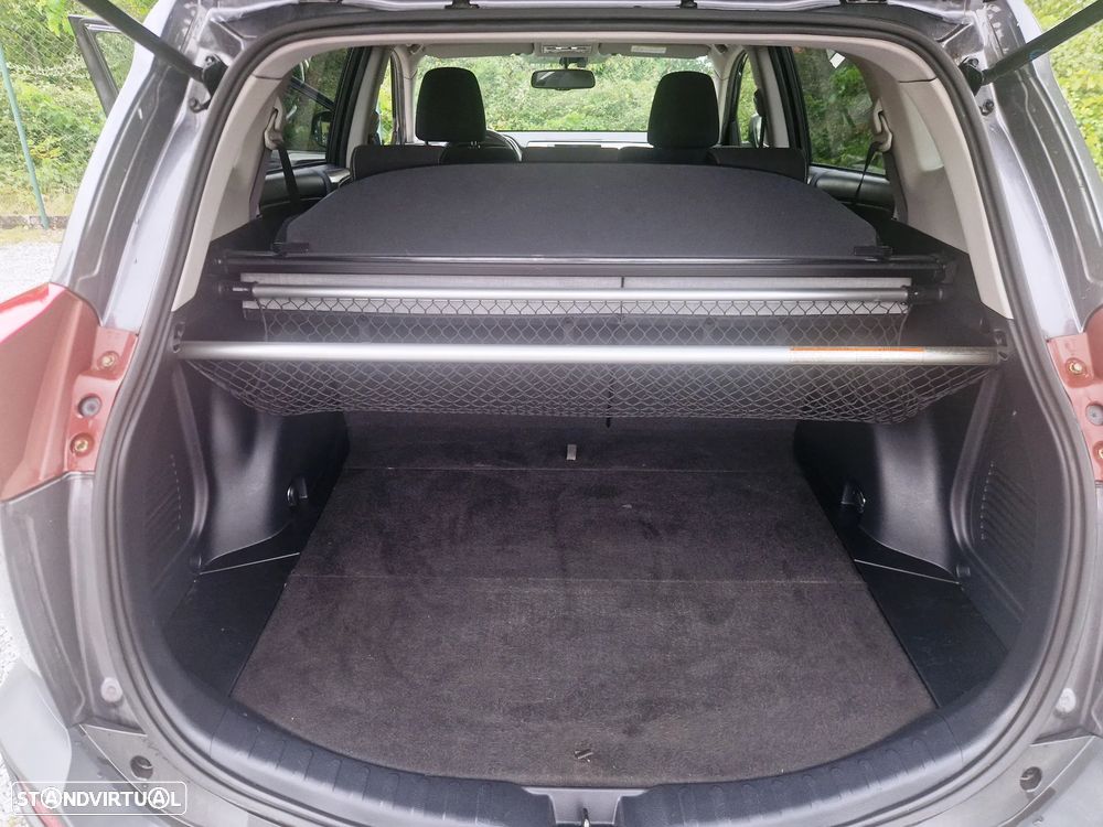 Toyota RAV4 2.0 D-4D Comfort+GPS - 19