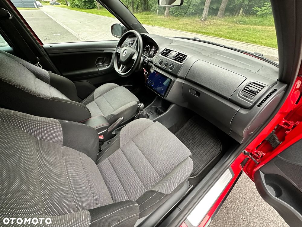 Skoda Fabia 1.2 TSI Monte Carlo - 25