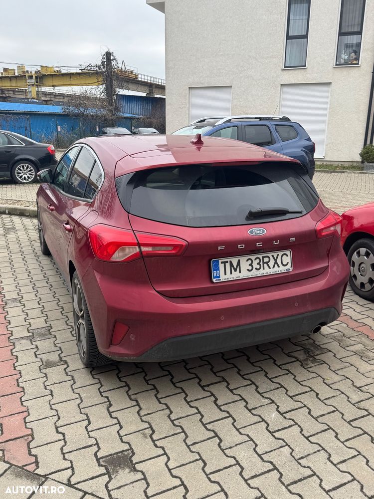 Ford Focus 1.0 EcoBoost Titanium - 4