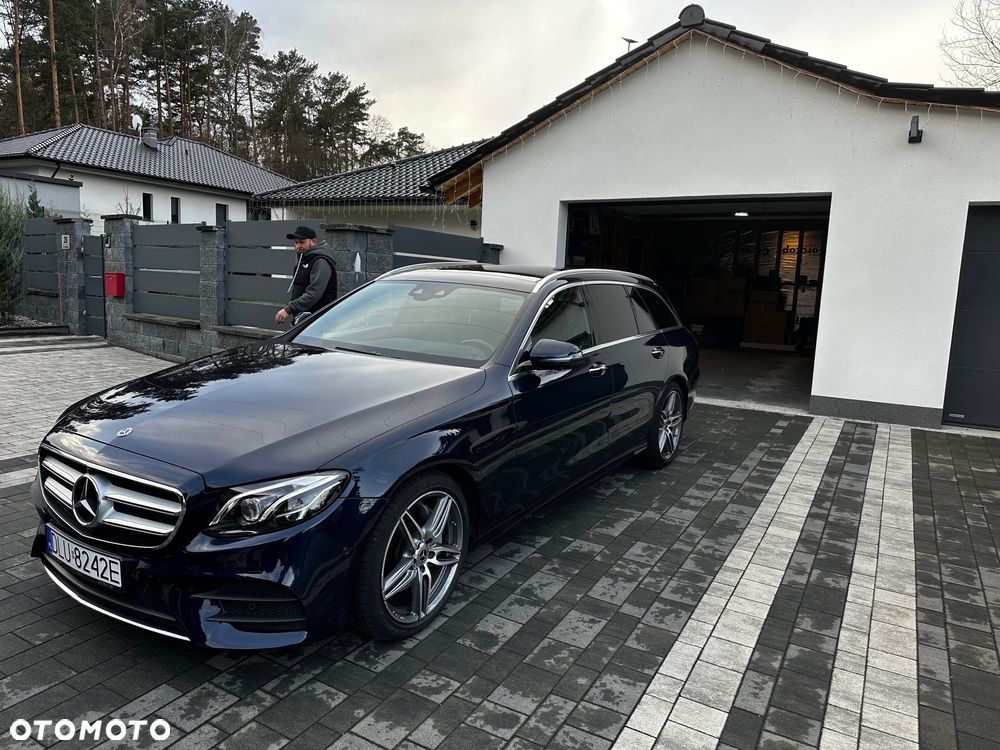 Mercedes-Benz Klasa E 220 d 4-Matic 9G-TRONIC - 1