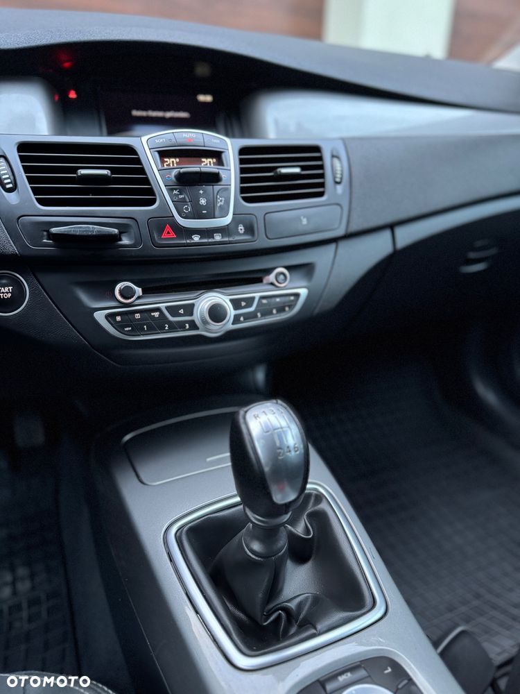 Renault Laguna dCi 150 FAP Dynamique - 24