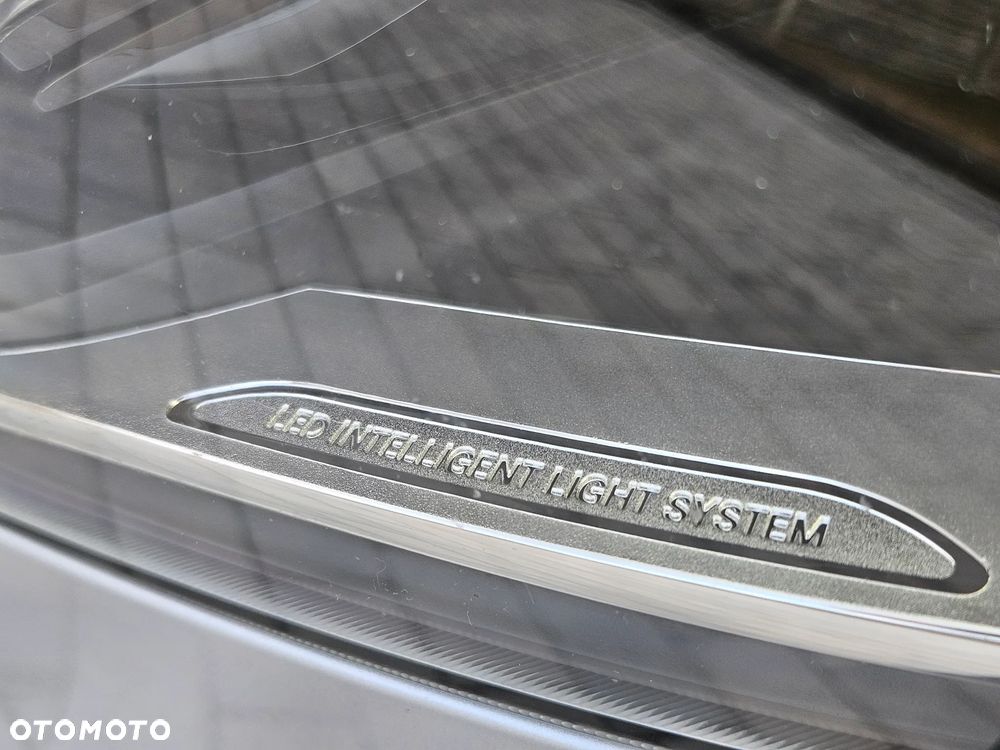 Mercedes-Benz Klasa V 300 d 4-Matic Avantgarde 9G-Tronic (d³ugi) - 19