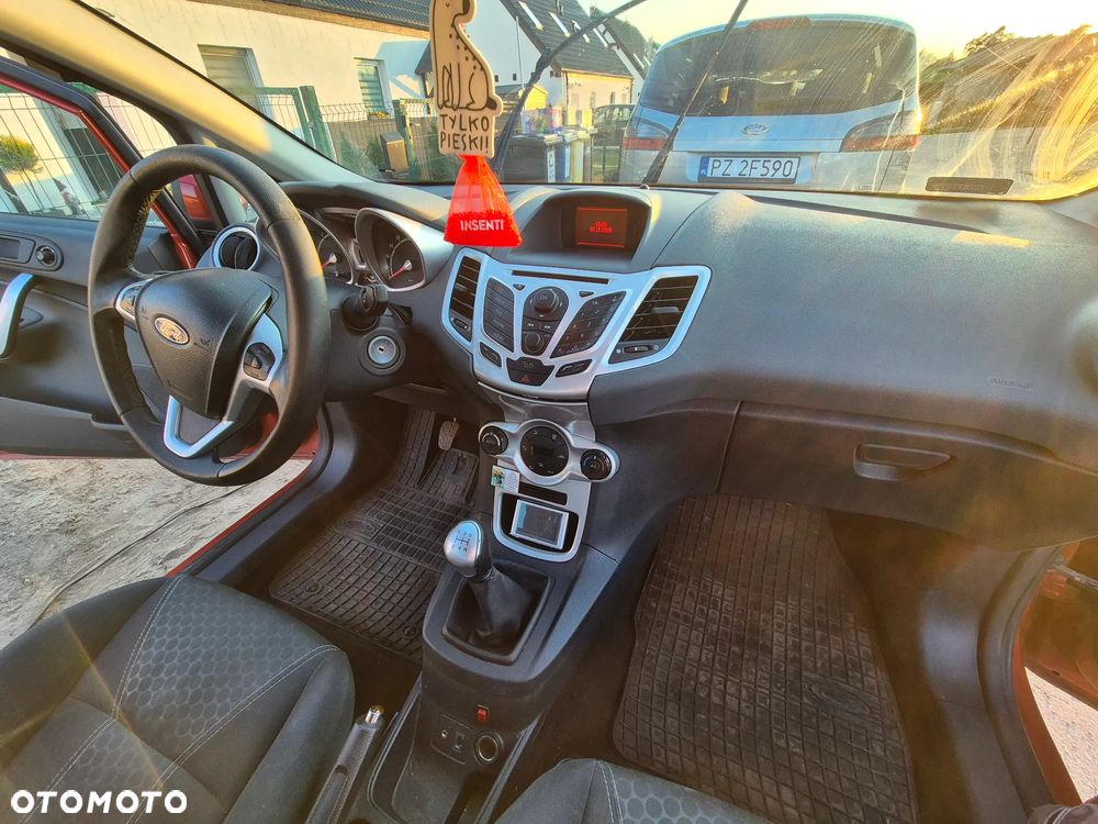 Ford Fiesta - 14