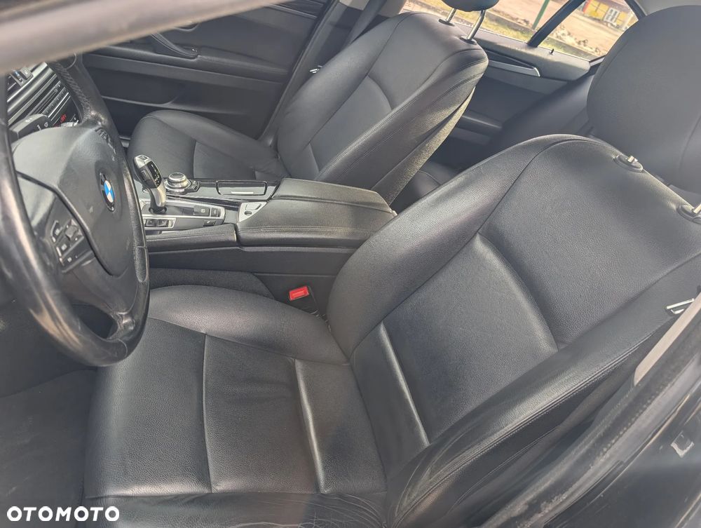 BMW Seria 5 518d - 10