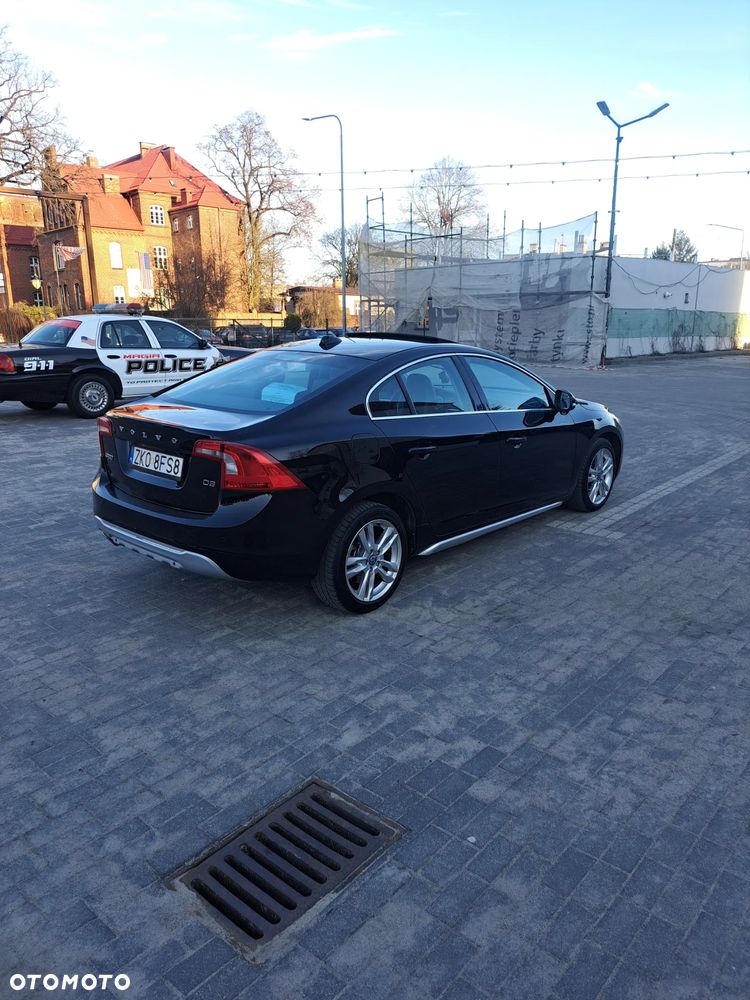 Volvo S60 D3 Geartronic Summum - 3