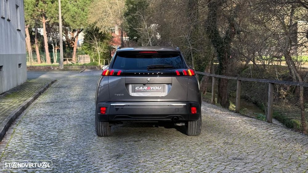 Peugeot 2008 1.2 PureTech Allure - 13
