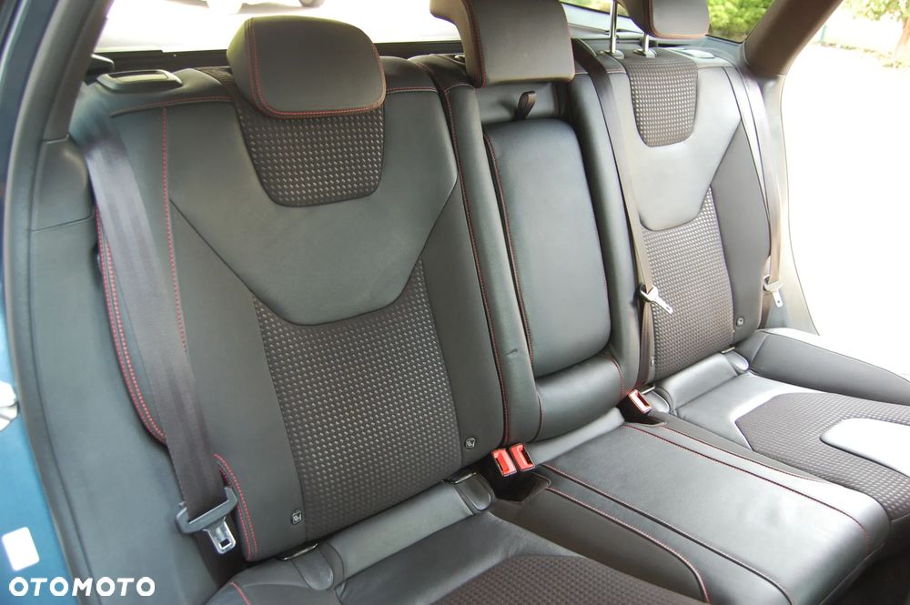Ford Mondeo 2.0 EcoBlue ST-Line - 26