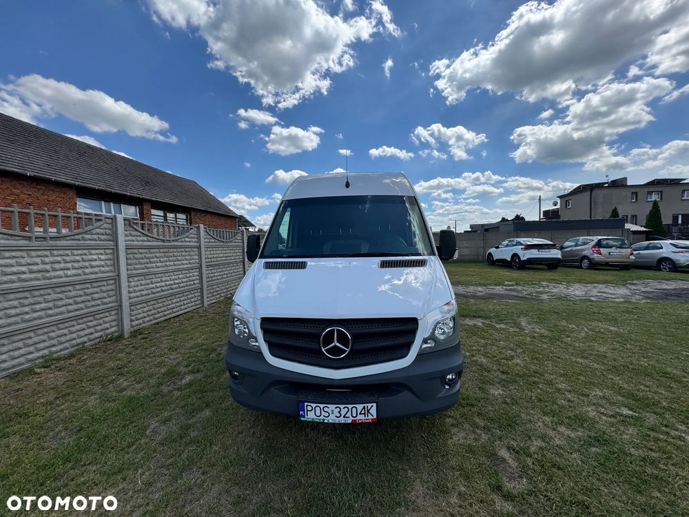 Mercedes-Benz SPRINTER - 2