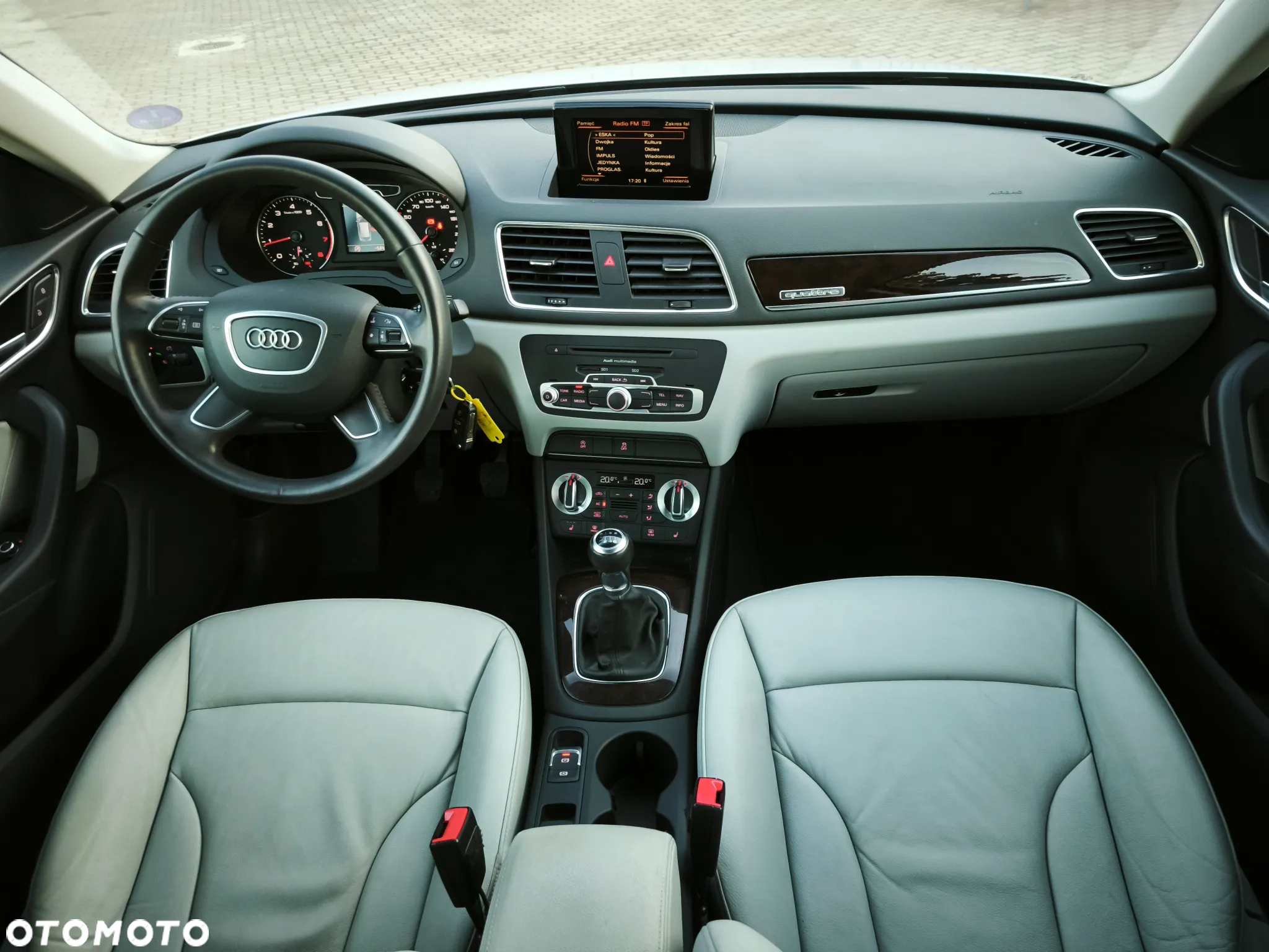 Audi Q3 2.0 TFSI Quattro - 23