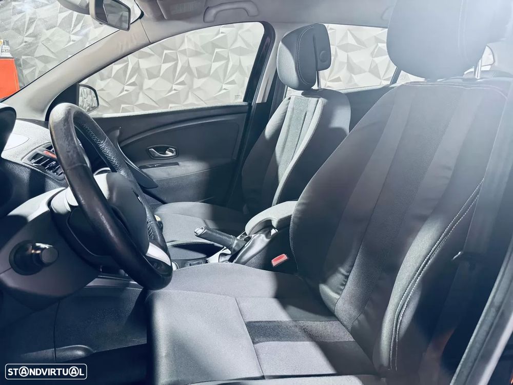 Renault Mégane Sport Tourer 1.5 dCi Confort - 21