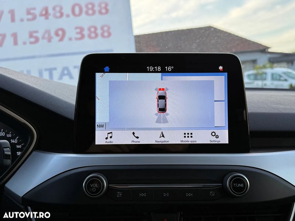 Ford Focus 1.5 EcoBlue Start-Stopp-System COOL&CONNECT DESIGN - 26