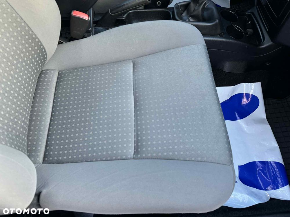 Mitsubishi Space Star 1.6 Family - 13