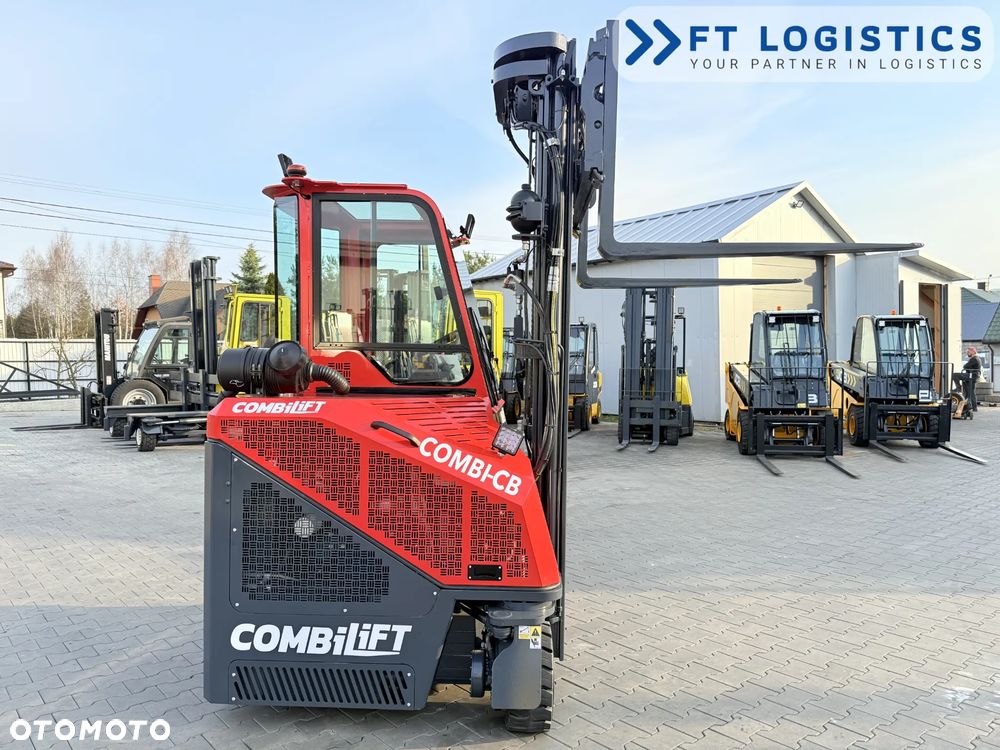 Combilift WÓZEK CZTEROKIERUNKOWY - WIELOKIERUNKOWY | COMBILIFT CB3000 | DIESEL | TRIPLEX 6550MM | WOLNY SKOK | POZYCJONER WIDEŁ | PRZESUW WIDEŁ | STAN IDEALNY | Szeroka oferta wózków czterokierunkowych i bocznych, dopasowanych do różnorodnych potrzeb i zastosowań - 24