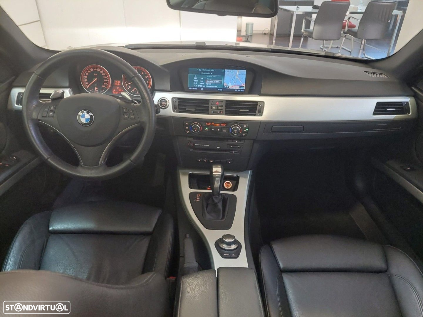 BMW 335 i Coupe Aut. - 14