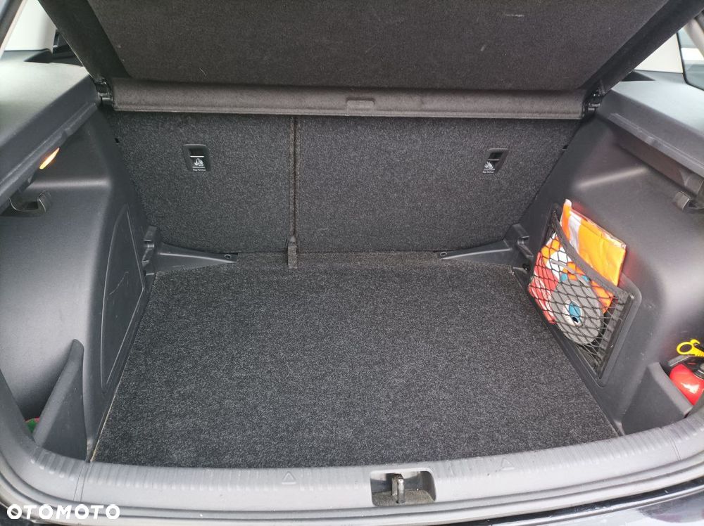 Skoda RAPID Spb 1.0 TSI Ambition - 13