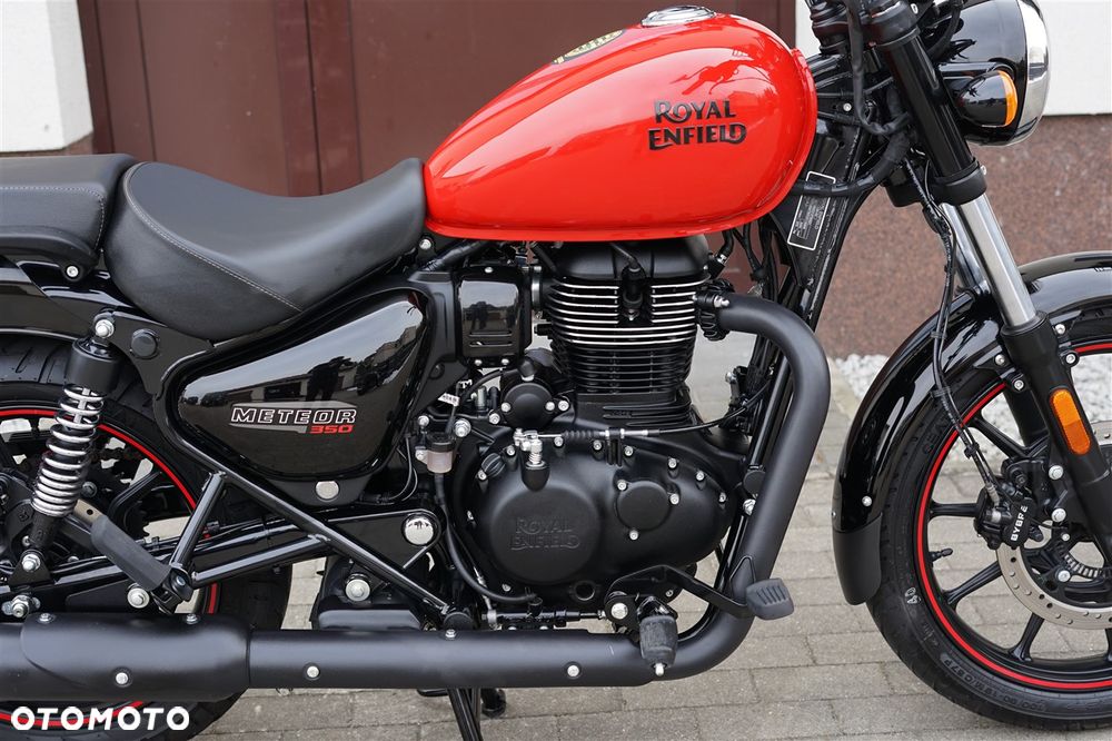 Royal Enfield Meteor - 10