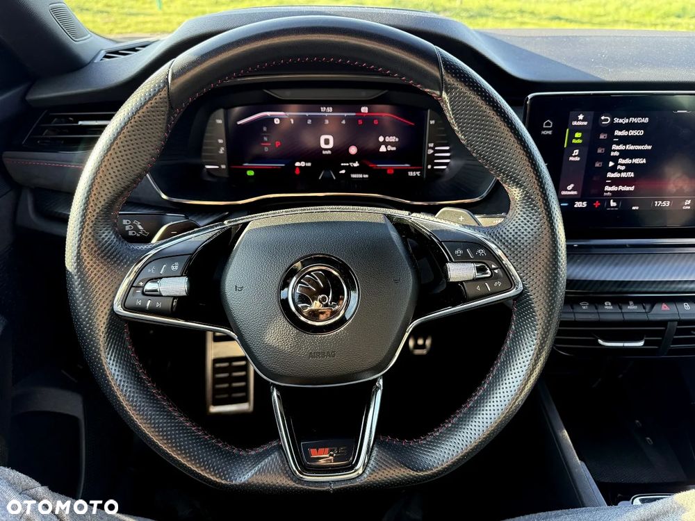Skoda Octavia 2.0 TDI DSG RS - 21