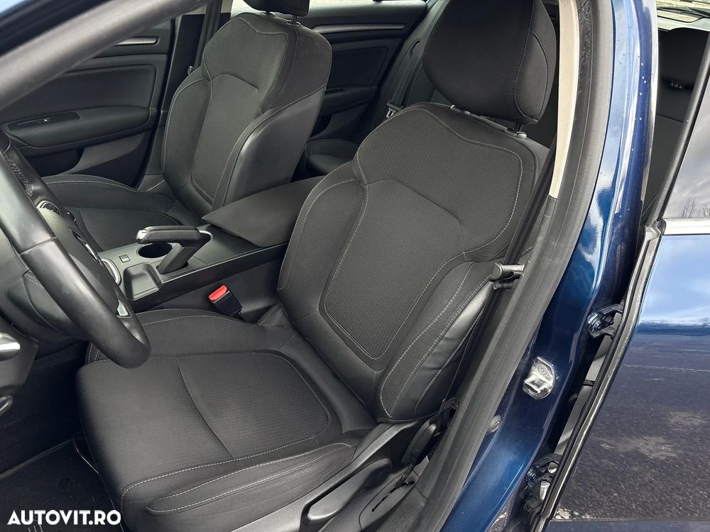 Renault Megane Blue dCi 116 Zen - 14
