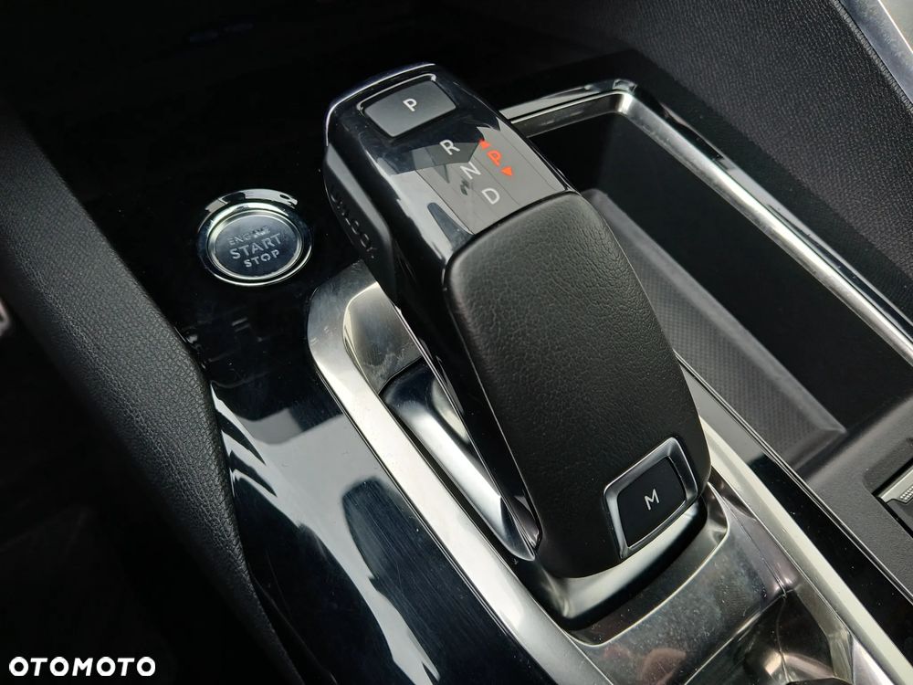 Peugeot 3008 - 16
