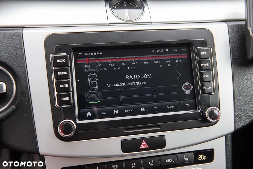 Volkswagen Passat Variant - 22