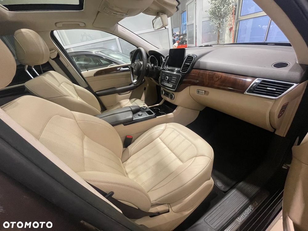 Mercedes-Benz GLE 250 d 4-Matic - 13