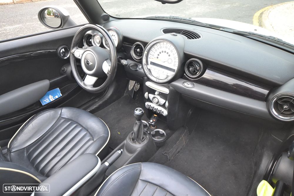 MINI Cabrio Cooper S - 12