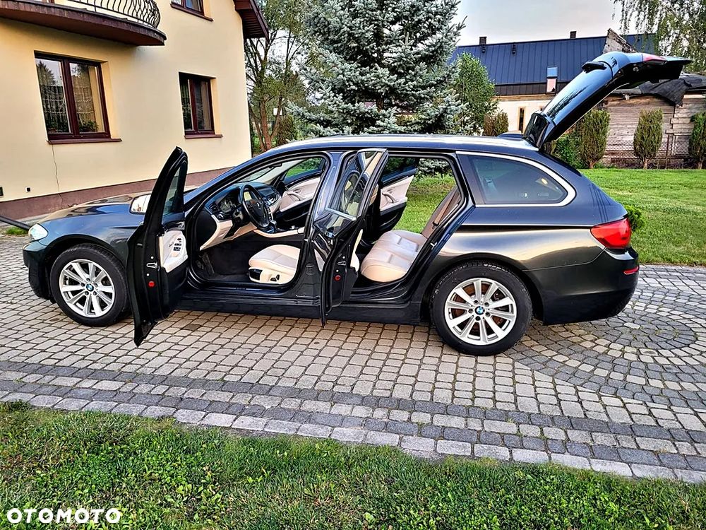 BMW Seria 5 520d Luxury Line - 8