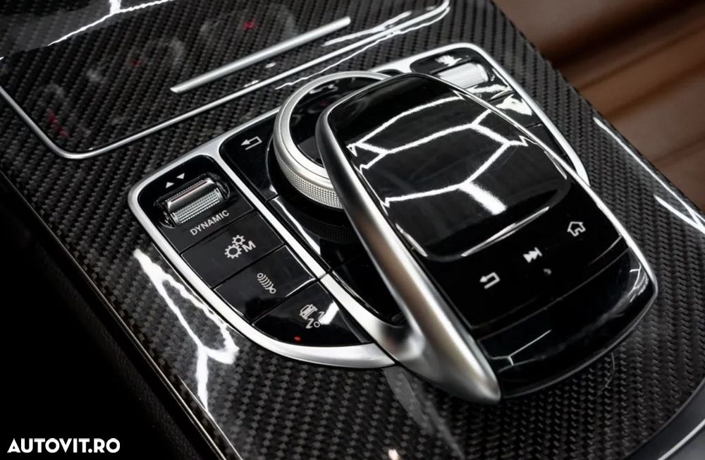 Mercedes-Benz C AMG 43 Coupe 4MATIC - 16