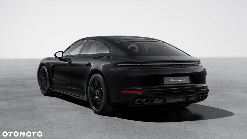 Porsche Panamera - 3