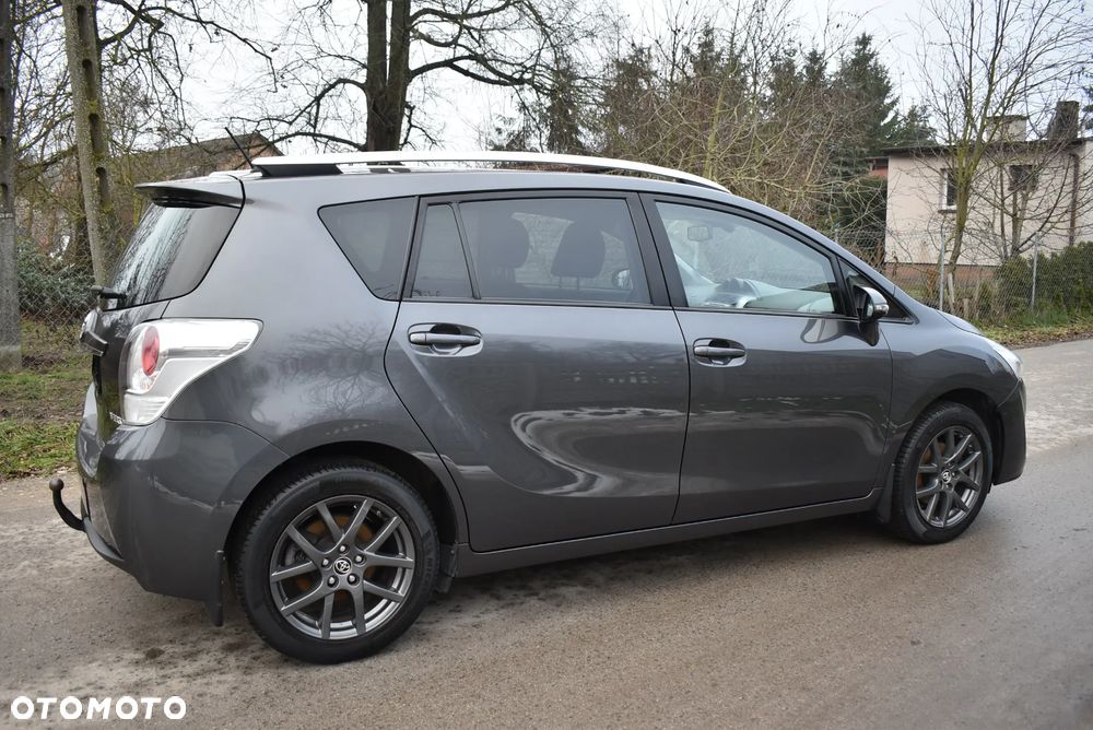 Toyota Verso 1.8 7-Sitzer Executive - 11