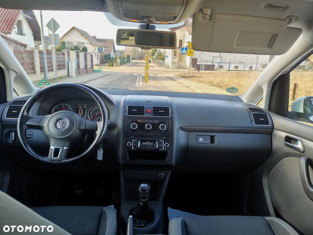 Volkswagen Touran 2.0 TDI DPF BlueMotion Technology Comfortline - 21