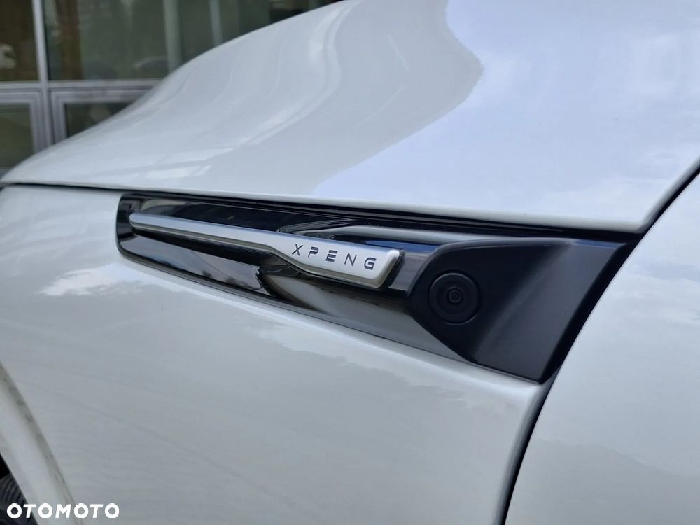 XPeng G9 94.6 kWh AWD Performance - 17