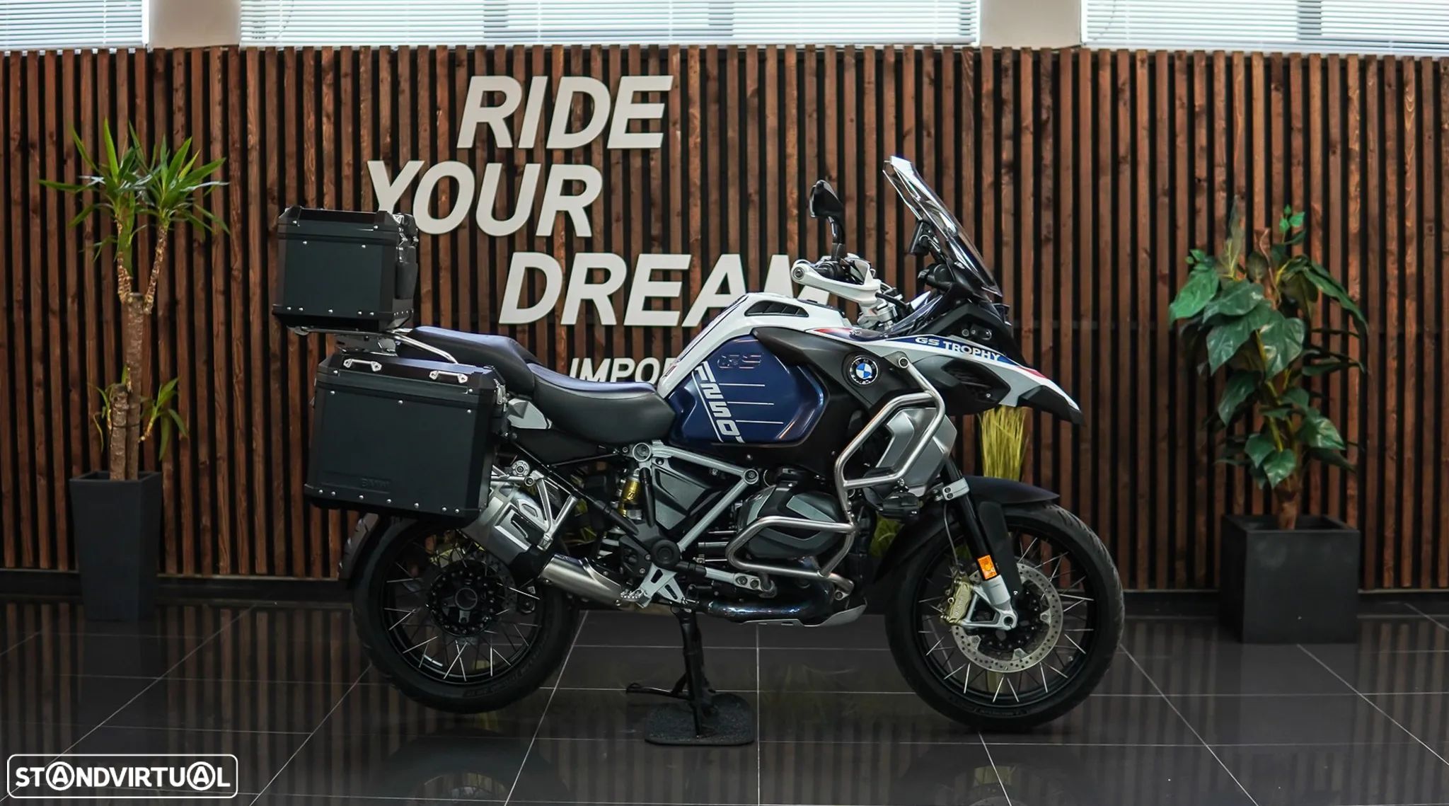 BMW R 1250 GS Adventure TROPHY - 1